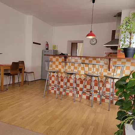 Appartement Un T2 A 2 Petits Pas Bagnères-de-Bigorre